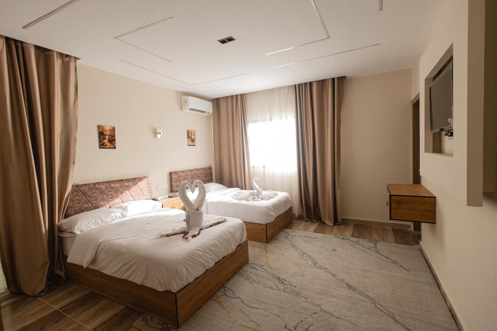The View Pyramids Hotel Kafret el-Gabal Екстериор снимка