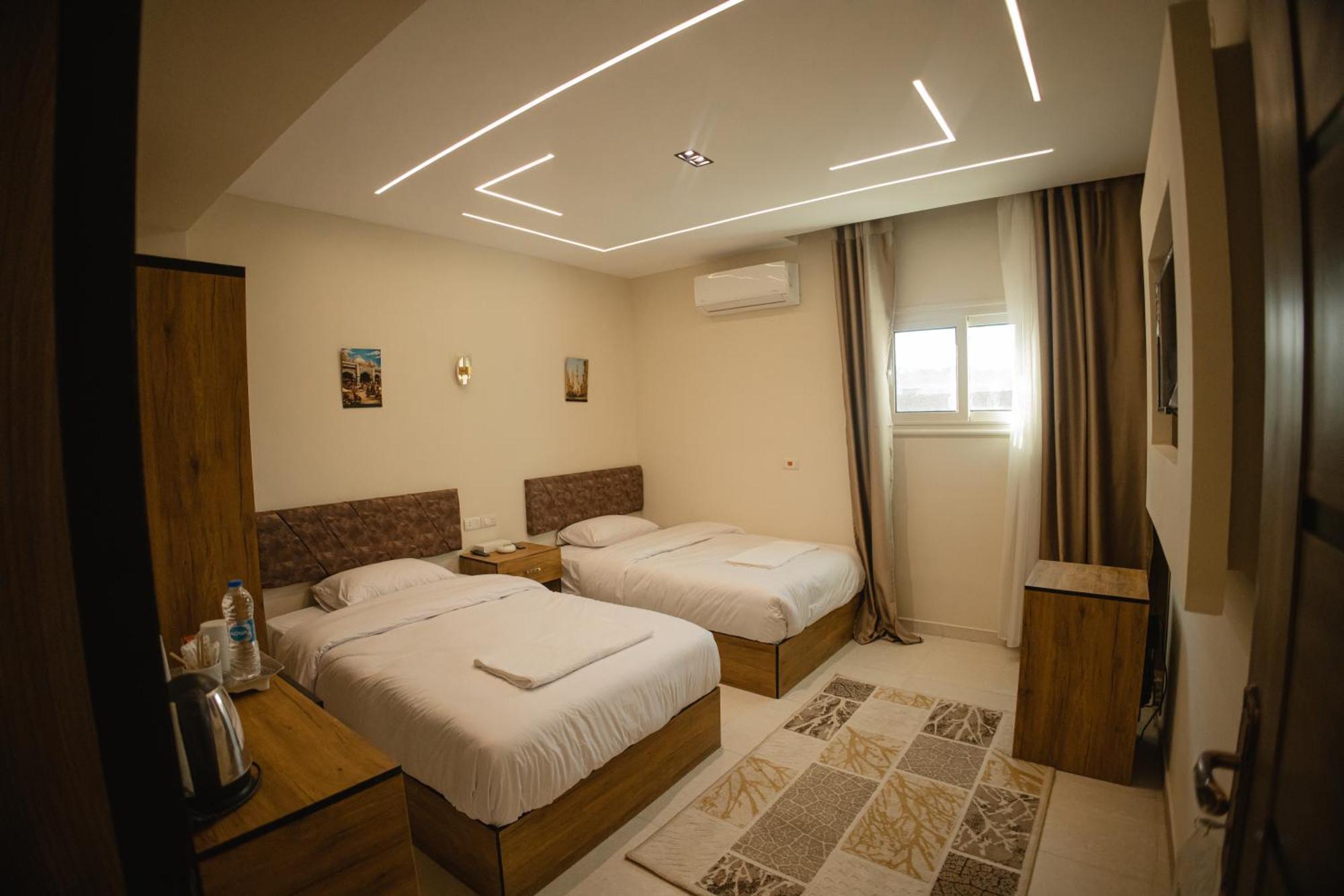 The View Pyramids Hotel Kafret el-Gabal Екстериор снимка
